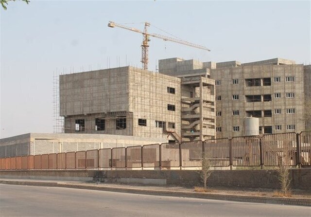 بیمارستان 150 تختخوابی رزن منتظر اعتبار