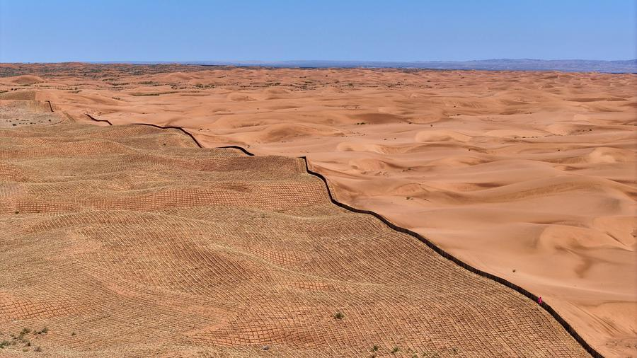 چین پیشگام در مبارزه با بیابان‌زایی