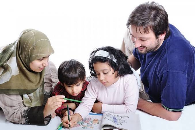 «گفت‌وگو» و «آگاهی از مهارت‌های ارتباطی»، راهکارهای تحکیم خانواده