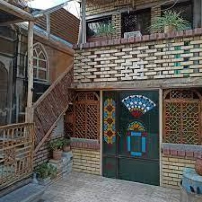 خانه بوم‌گردی آمادای همدان؛ صادرکننده حال خوش ایرانی به گردشگران جهان