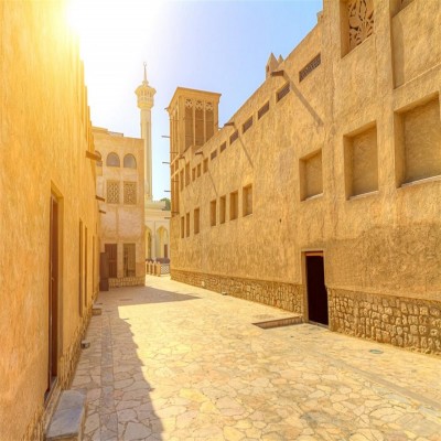 خیابان‌های تاریخی دبی چگونه بر گرمای شدید غلبه می‌کنند؟