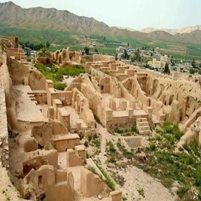 شهری که خاکش مثل کتاب باز می‌شود