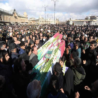 پیکر 2 شهید مدافع امنیت در همدان تشییع شد