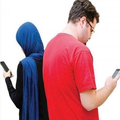 دیدن زندگی دیگران در فضای مجازی و اضطراب مداوم