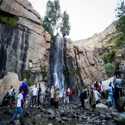 3 مسیر یک‌روزه برای سفر به دل تاریخ، غار و کوهستان همدان