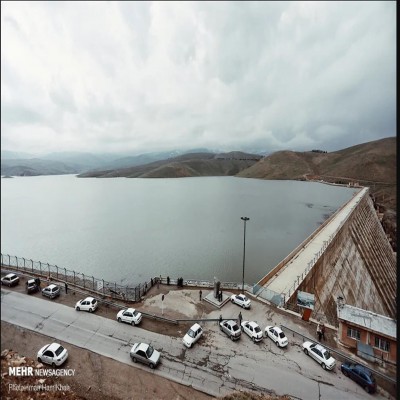 آب که آمد، عقل آبی هم بیاید