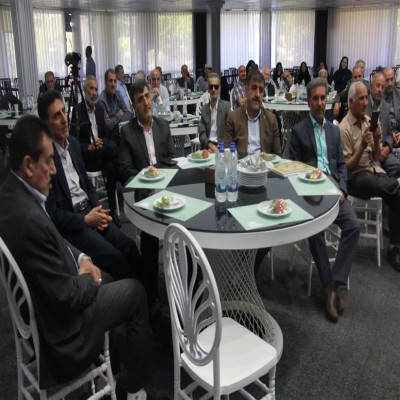 تجلیل از بازنشستگان اداره‌ کل فرهنگ و ارشاد اسلامی همدان