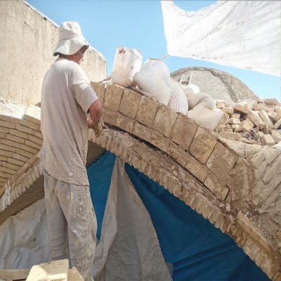 چهاردهمین طاق راسته بازار اراک در حال بازسازی و نوسازی است