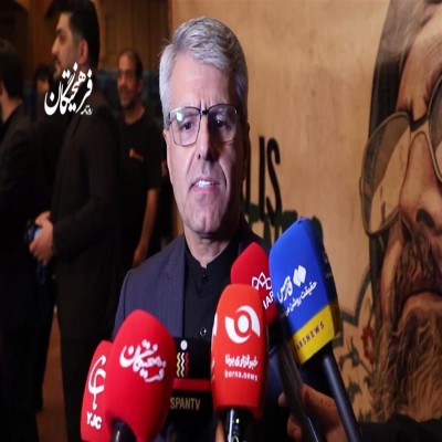 عزت‌طلبی رهبر شهید، توجه جهان را به ایران جلب کرده است