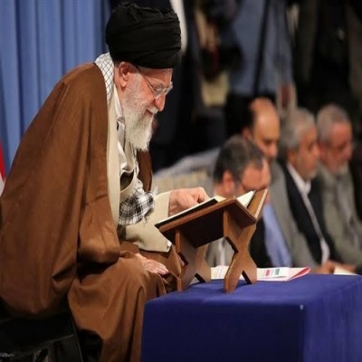 فراخوان دریافت مقالات و ایده‌ها با محوریت جامعیت قرآنی در اندیشه رهبر