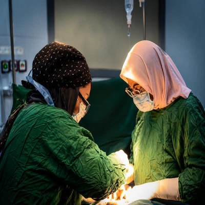 توده 400 گرمی از تخمدان یک بیمار در سنندج خارج شد