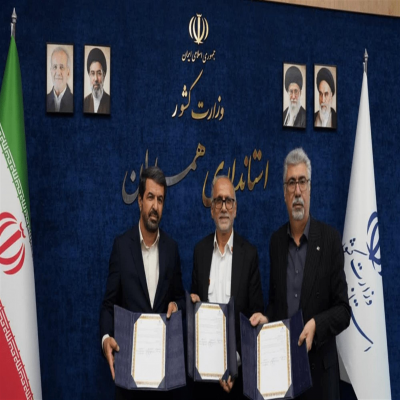 انعقاد تفاهم‌نامه خرید 25 دستگاه آمبولانس پیشرفته در همدان